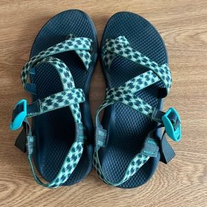 Chacos Womens Size 9
